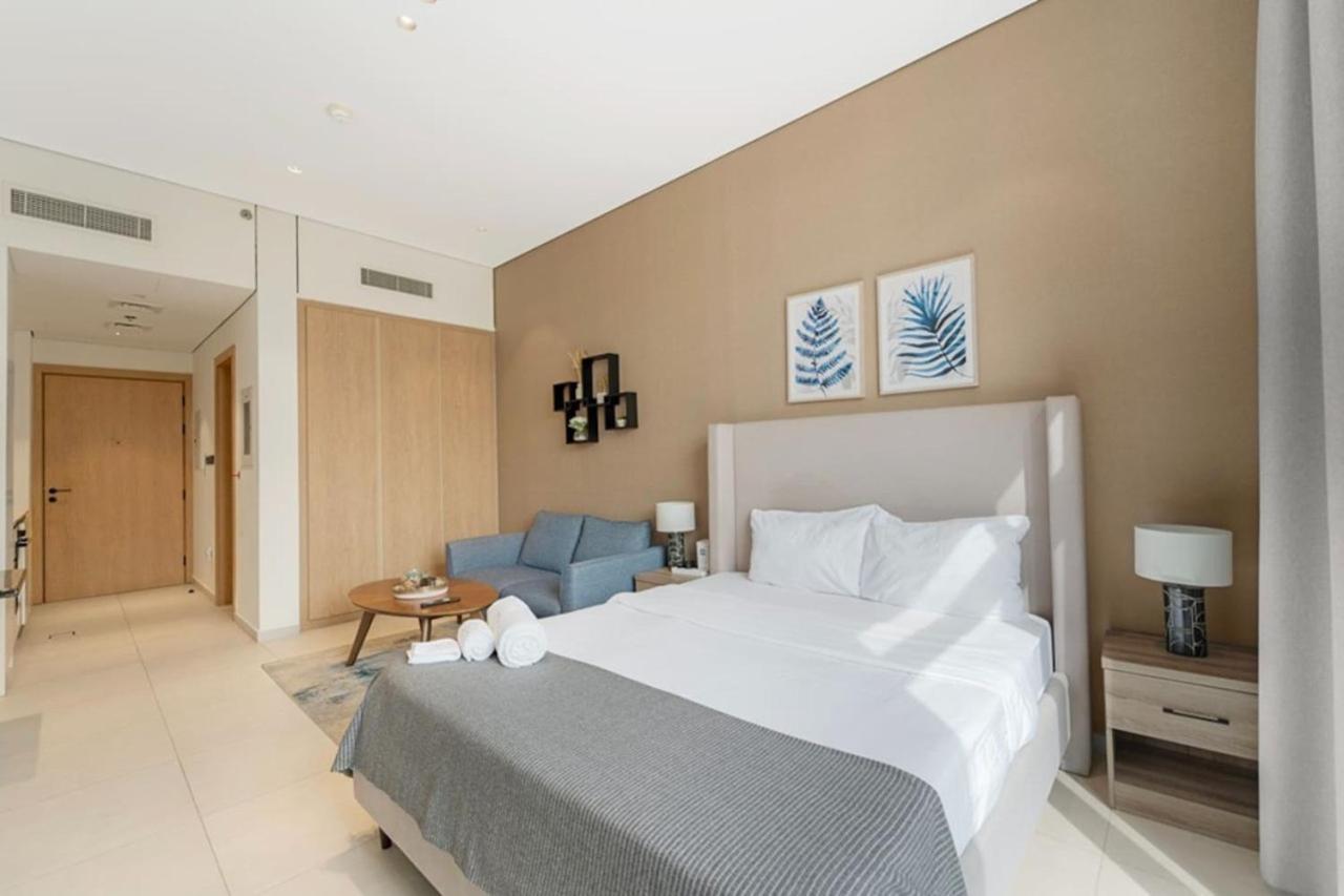 Apartment Modern Comfort At Beverly, Jvc Dubai